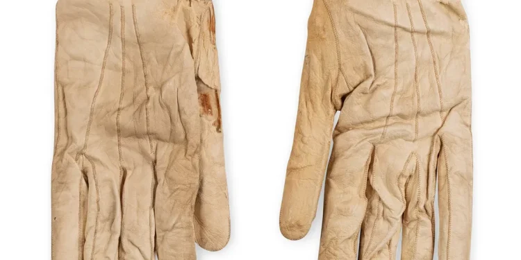 Kožne rukavice obojene u krvi Abrahama Lincolna kreću se na aukciju