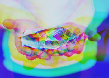 Kriptovaluta zaduživanje potražnje zaduživa se kao trgovci delevage usred tržišnih nemira