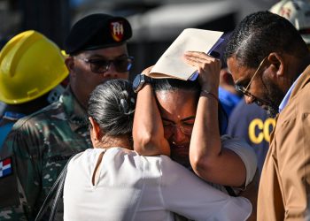 Krovni krov u noćnom klubu označava najsmrtonosniju katastrofu Dominikanske Republike ikad dok je broj smrtnih slučajeva hitovi 184