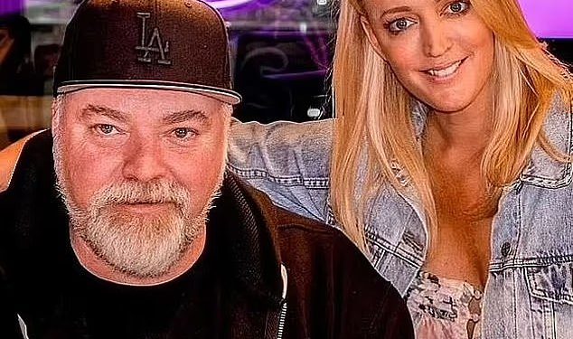Kyle Sandilands i Jackie ‘O’ O ‘Henderson otkrivaju divlju teoriju o’ Bulgeu ‘Roberta Irwina u njegovom novom sumornoj pucnjavi donjeg rublja za obveznice