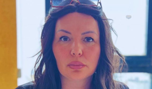 MOSTARKA SE BORI S RAKOM MATERNICE Pomozimo joj da ga porazi i vrati se kćerci