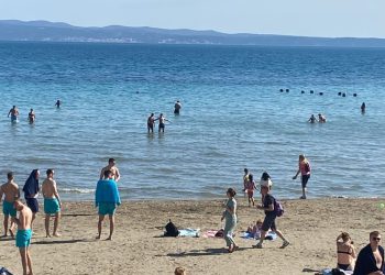 Ma ‘ko to more platit?! Na Bačama su danas uživali i domaći i furešti