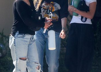 Mama Miley Cyrus Tish viđena je prvi put otkako je bivši Billy Ray najavio šokiranje Elizabeth Hurley Romance