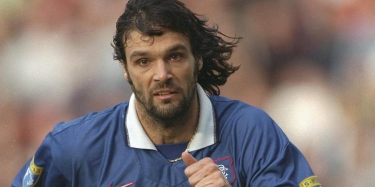 Marco Negri: “Moji su ciljevi bili zadivljeni 007, ali igra tikvica uništila mi je život”