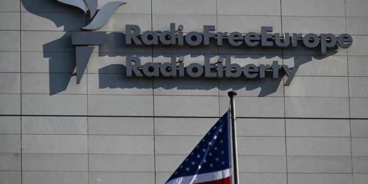 Mediji koji financiraju državu stavlja zaposlenike na neplaćeni dopust-RT World News