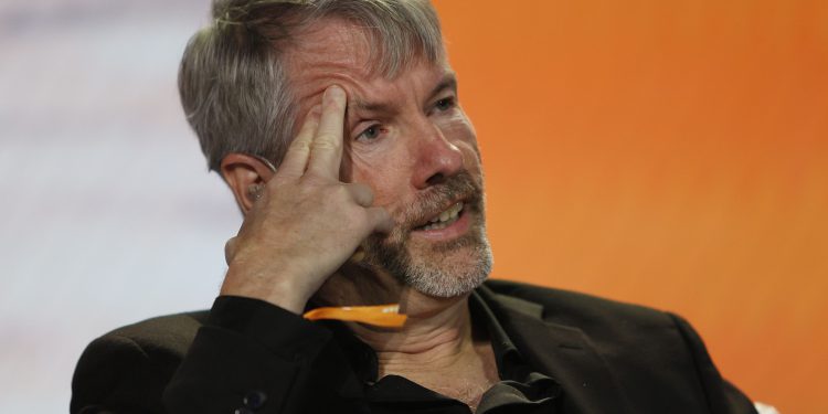 Michael Saylor zadirkuje novi Bitcoin Buy nakon 7,69 milijardi USD Q1 BTC -a za kupnju Spree