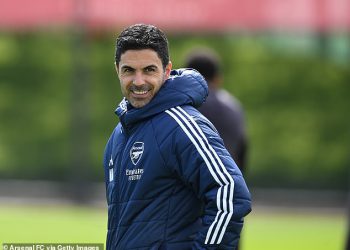 Mikel Arteta otkriva kako je Arsenal proslavio pobjedu Lige prvaka nad Real Madridom … dok Gunners Boss inzistira na tome da želi ‘odgoditi’ Liverpool pobjedu u naslovu