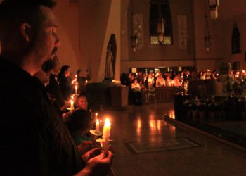 Moć Uskrsnog bdijenja: Ni kršćani ne shvaćaju čudo koje se tamo odvija