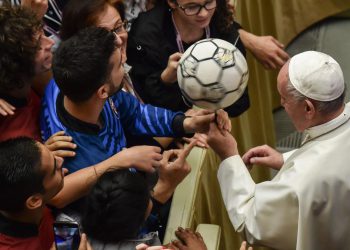 Morto Papa Francesco, intervista alla Gazzetta: “Il mio sport una palla di stracci”