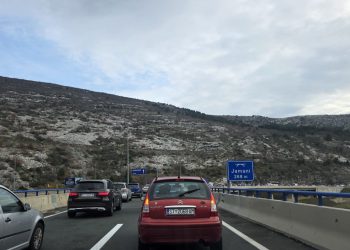 NAPOKON JE DOŠAO I TAJ DAN Možete li vjerovati? Na brzoj cesti Solin – Klis uskoro bez zastoja