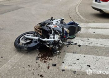 NAPRILAGOĐENA BRZINA Motociklist ozlijeđen u prometnoj nezgodi na cesti Trebinje- Ljubinje