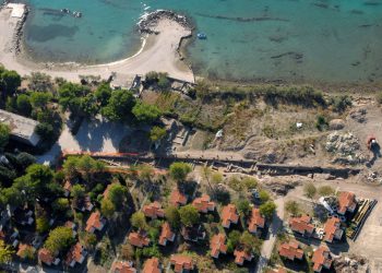 NEVJEROJATNO OTKRIĆE NADOMAK SPLITA Nećete vjerovati što se krije ispod površine mora: “Ljudi se tamo kupaju i vjerojatno ne znaju da je to ispod njih”