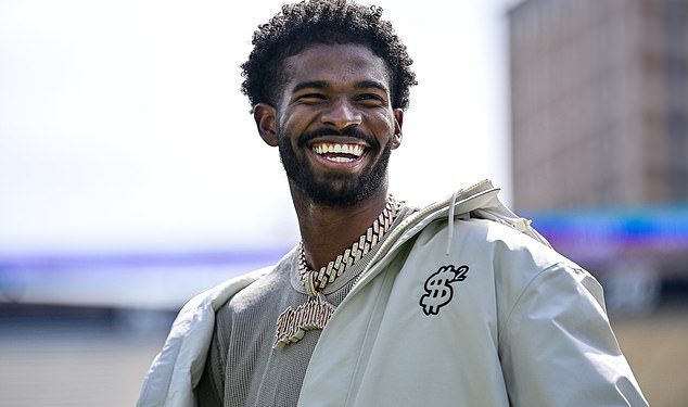 NFL Shedeur Sanders NFL Nacrt Noćna mora nastavlja se kao poniženi QB izlazi iz trećeg kruga u najgorem slajdu u povijesti … Unatoč Trumpovom zahtjevu