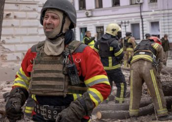 Najmanje 32 poginulih u ruskom raketnom napadu na središte grada Sumi