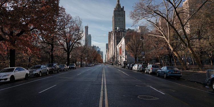 Najveći pad od koronakrize: Na Wall Streetu izbrisano 2.400 milijardi dolara