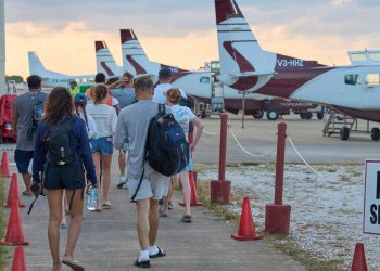 Nas građanin koji je vodio nožem pucao je nakon što je otmicao mali avion u Belizeu