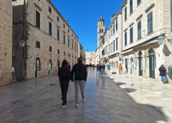 Ne spremajte kapute: Dubrovnik je među najtoplijim gradovima u Hrvatskoj, ali stiže hladna fronta