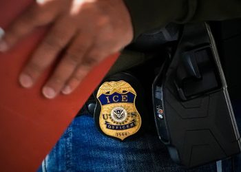 ‘Nemam mjesta za samozadovoljavanje’: američki državljanin i odvjetnik dobivaju DHS pismo koje mu govori da izađe iz Amerike