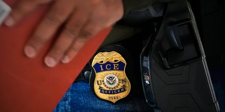 ‘Nemam mjesta za samozadovoljavanje’: američki državljanin i odvjetnik dobivaju DHS pismo koje mu govori da izađe iz Amerike