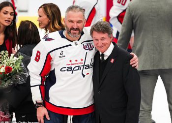 ‘Nemoguća’ tvrdnja Aleksandra Ovechkina o rekordi Waynea Gretzkyja nakon povijesnog NHL feata