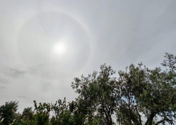 Neobičan fenomen viđen danas na nebu. Znate li što znači?