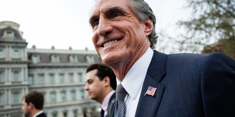 Neobični zahtjevi sekretara unutarnjih poslova-poput svježe pečenih kolačića od čokoladnog čipanja-“alarmirali” službenike