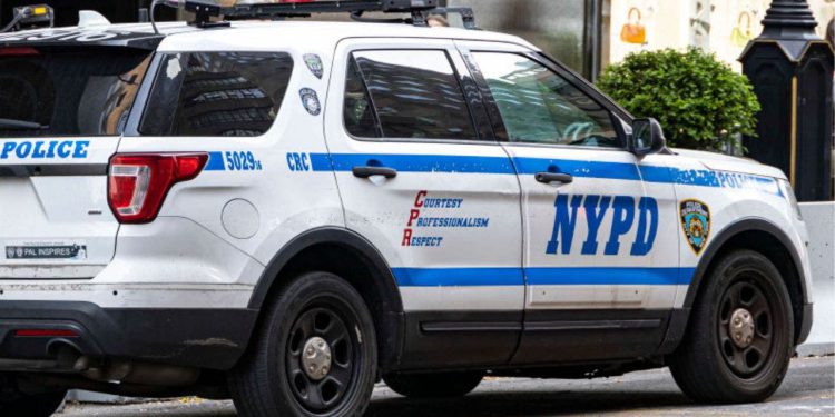 New York prijedlog zabranio bi policiji da napravi zaustavljanje prometa za manje kršenja kako bi nastavio “rasnu kapital”