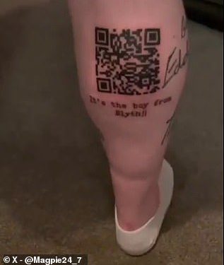 Newcastle Fan dobiva bizarnu tetovažu koja se povezuje s finalnim golom Dana Burn -a Carabao Cup – ali suparnički navijači pronađu način da brutalno uništi njegovu ideju