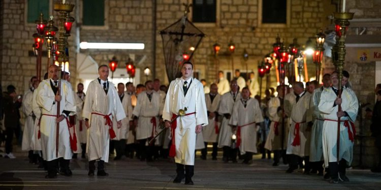 Nova web stranica ”Za križen”