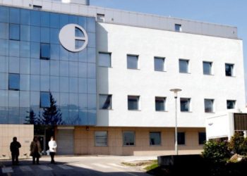 OPTUŽENA NOTARKA Skupština održana neformalno u kafani, ona lažirala zapisnik kao da je održana u sjedištu firme