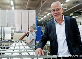 OVAJ HERCEGOVAČKI PODUZETNIK SE NE ZAUSTAVLJA Najavio otvaranje suvremene tvornice i hotela u Grudama