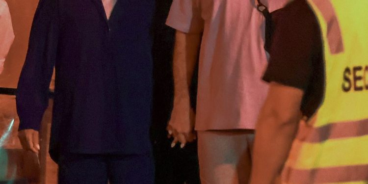 Olimpijska Cathy Freeman primijetila je kako se drži za ruke s Mystery Man -om na Nike After Dark u Sydneyu samo nekoliko mjeseci nakon što se razdvojila od muža Jamesa Murcha