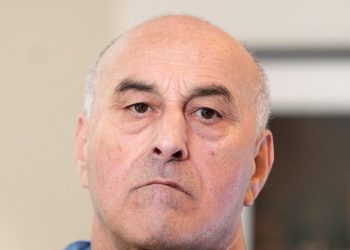 Osumnjičeni u Kardashian Jewel Heist Cose Case planira preuzeti odgovornost za njegovu ulogu na suđenju u Parizu