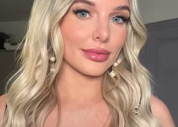 Otkrivena je Budućnost Coronation Street Helen Flanagan dok ona ‘traži od šefova za povratak u sapun’