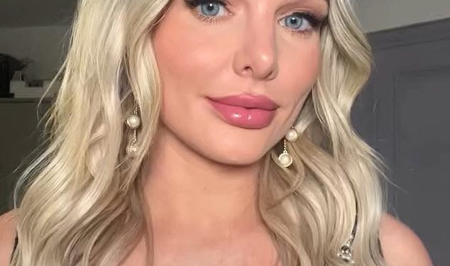 Otkrivena je Budućnost Coronation Street Helen Flanagan dok ona ‘traži od šefova za povratak u sapun’