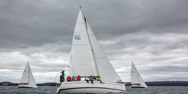 Otvorenje nove nautičke sezone uz regate na sjeveru i jugu