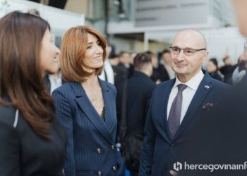 PUTOVANJA Grlić Radman iz Mostara komentirao istragu u svom ministarstvu