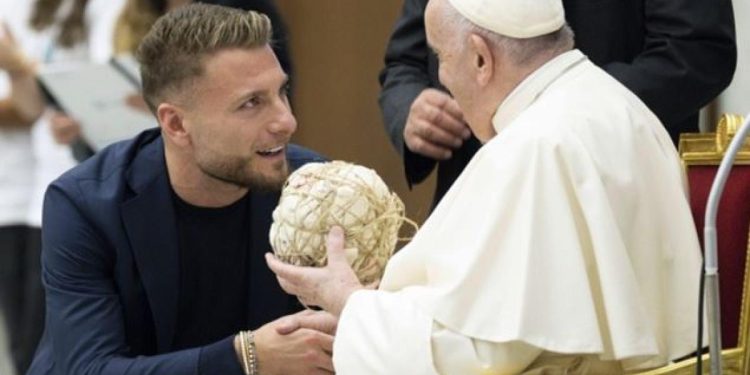 Papa Franjo koju je Ciro vidio nepokretno: “Bio je napadač”