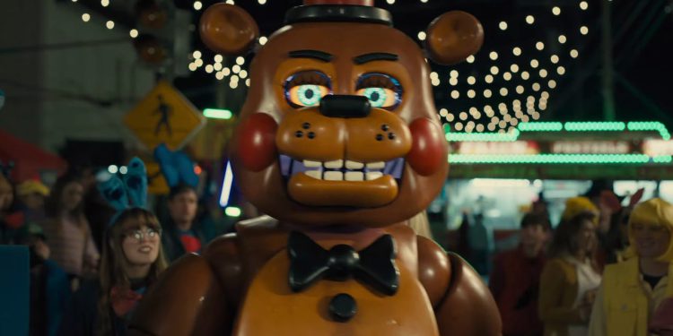 Pet noći u Freddyjevoj 2 prikolice raketira animatronski horor