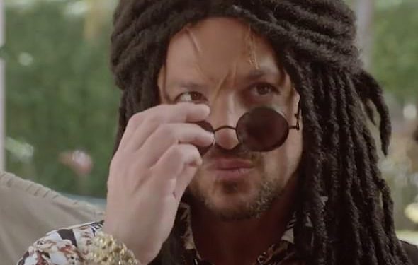 Peter Andre optužen za “poziranje u modernom crnom mjestu” nakon što je preuzeo ulogu jamajčanskog gangstera u novom filmu “duboko nepoštivanje”