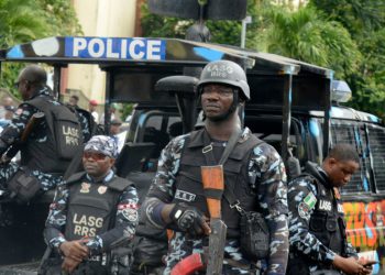Pobunjenici ubijaju 22 osobe u Nigeriji – RT Afrika