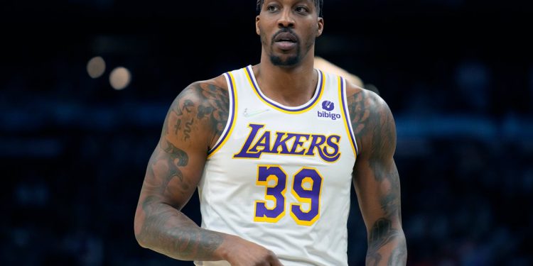 Poslovni čovjek koji je prevario bivšu NBA zvijezdu Dwight Howard od 7 milijuna dolara dobiva 12 godina zatvora