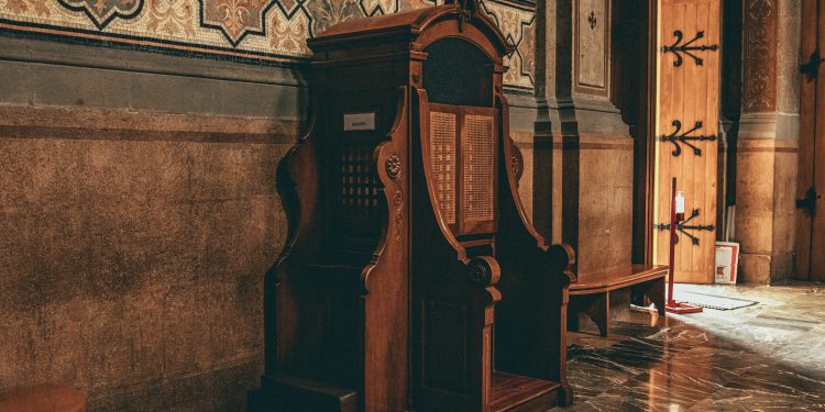 Poznati svetac upozorio svijet: ‘Vidio sam da zbog površne ispovijedi mnogi završe u paklu’