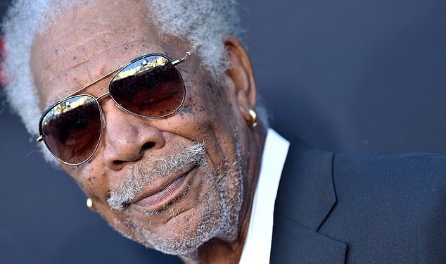 Pravi razlog zašto Morgan Freeman uvijek nosi zlatne naušnice – i tamnije je nego što mislite