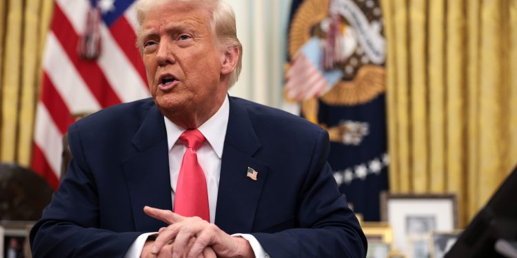 Predsjednik Trump da naredi “recipročne tarife” da započne ovaj tjedan