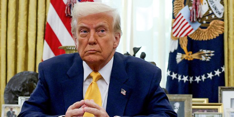 Predsjednik Trump slams sudovi koji blokiraju njegov plan deportacije