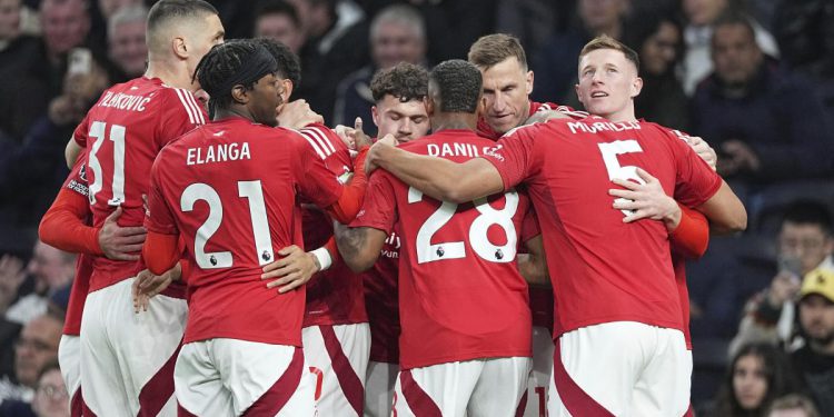 Premijer, Nottingham pobjeđuje Tottenham od kuće 2-1