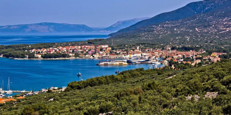 Pretežno sunčano i toplo uz moguće neverine