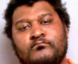 Problematična bivša zvijezda Justin Blackmon izgleda potpuno neprepoznatljivo u zabrinjavajućem mughotu nakon uhićenja