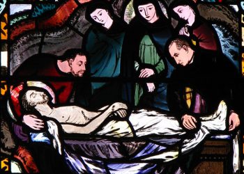 Propovijed za Veliku subotu koja budi svijet: ‘Nešto se čudno događa’